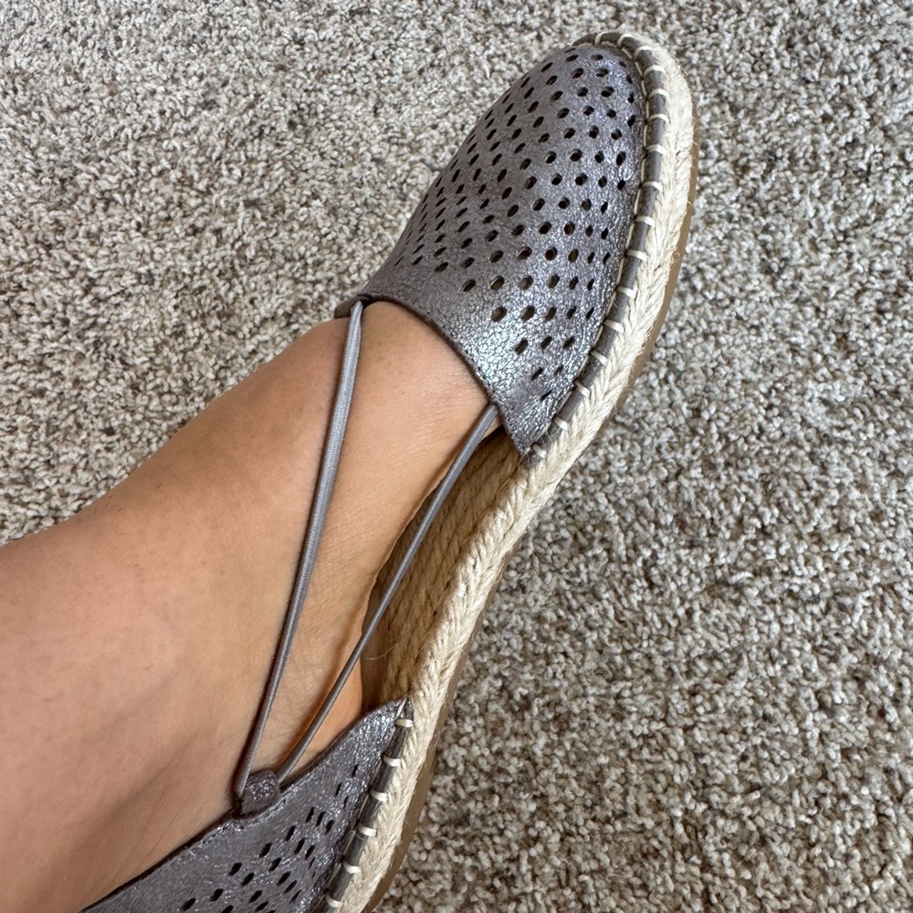Eileen Fisher Metallic Taupe Perforated Espadrille Flats - Picture 4 of 6